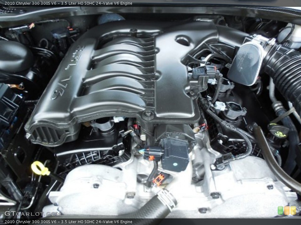 3.5 Liter HO SOHC 24-Valve V6 2010 Chrysler 300 Engine
