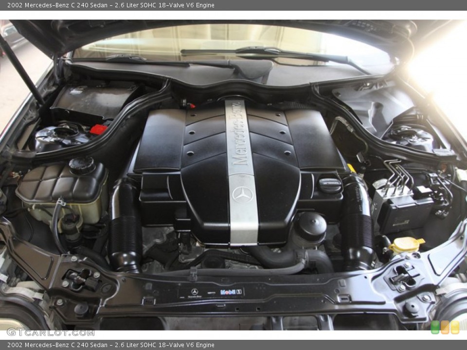 2.6 Liter SOHC 18-Valve V6 Engine for the 2002 Mercedes-Benz C #82662797