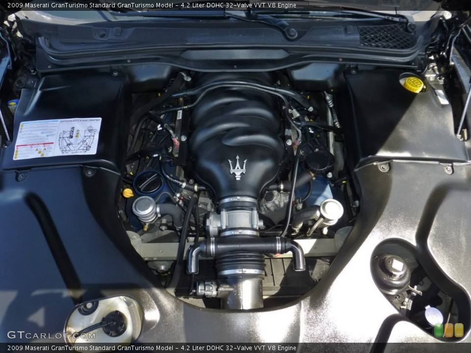 4.2 Liter DOHC 32-Valve VVT V8 Engine for the 2009 Maserati GranTurismo #82843012