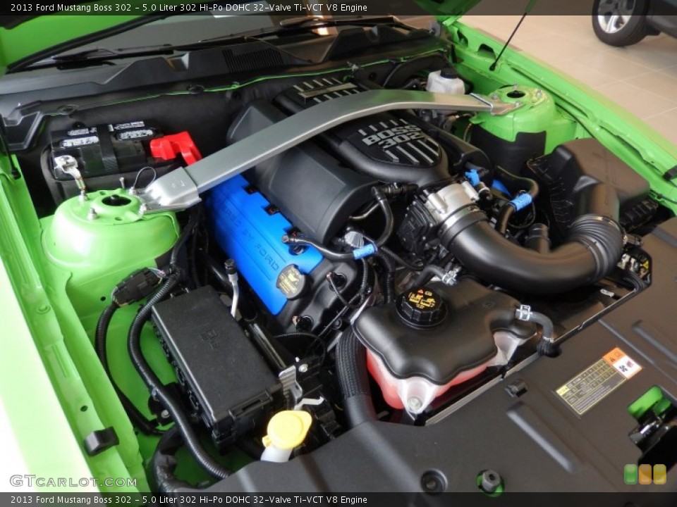 5.0 Liter 302 Hi-Po DOHC 32-Valve Ti-VCT V8 2013 Ford Mustang Engine