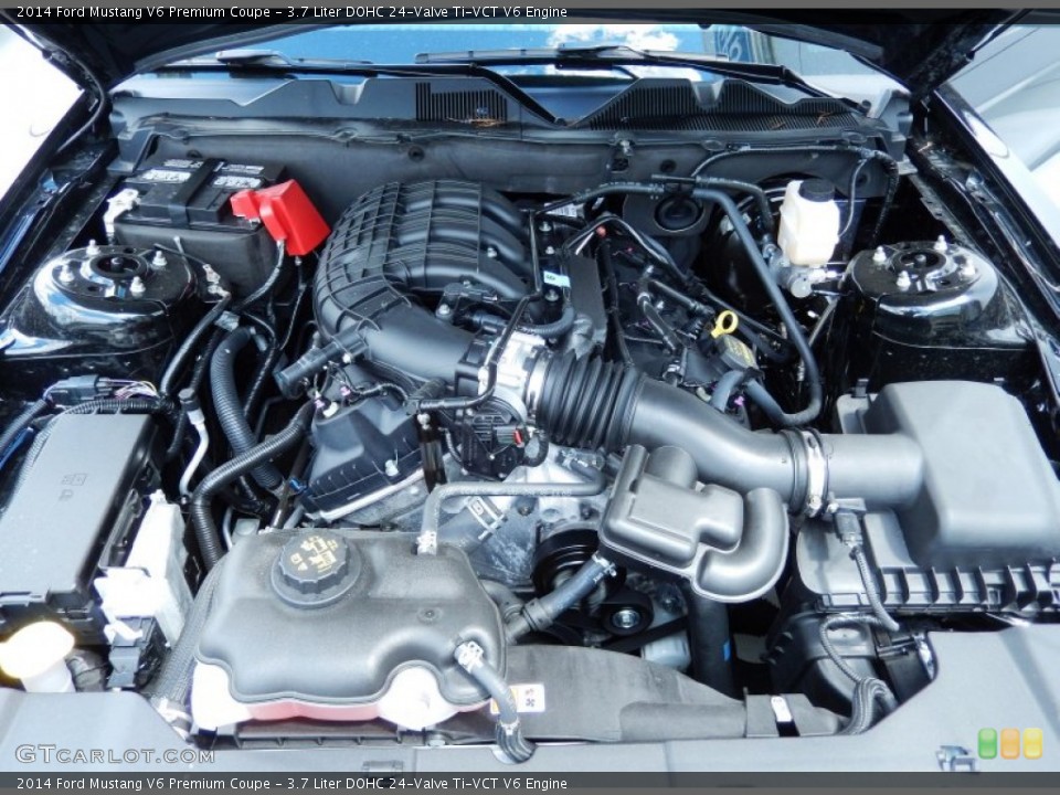 3.7 Liter DOHC 24-Valve Ti-VCT V6 Engine for the 2014 Ford Mustang #83397469