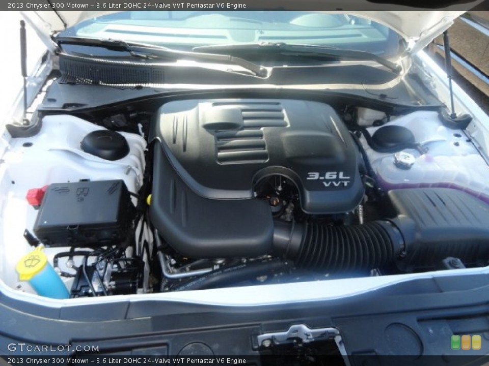 3.6 Liter DOHC 24-Valve VVT Pentastar V6 Engine for the 2013 Chrysler 300 #83606448