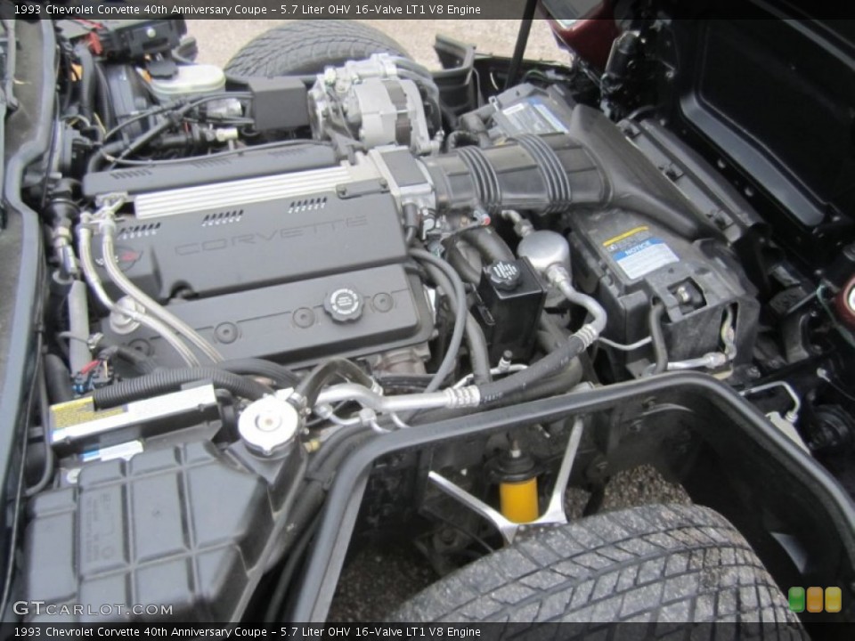 5.7 Liter OHV 16-Valve LT1 V8 Engine for the 1993 Chevrolet Corvette #83676856