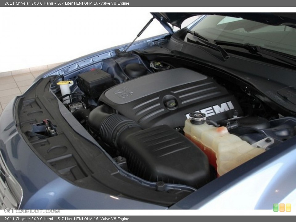5.7 Liter HEMI OHV 16-Valve V8 Engine for the 2011 Chrysler 300 #84049739