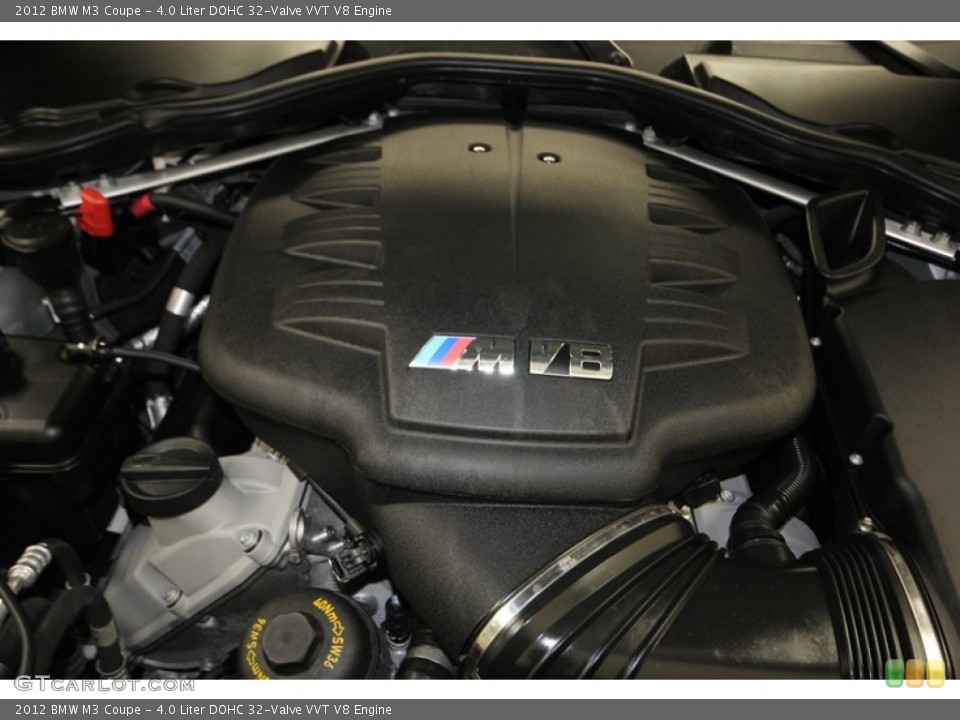 4.0 Liter DOHC 32-Valve VVT V8 Engine for the 2012 BMW M3 #84564385