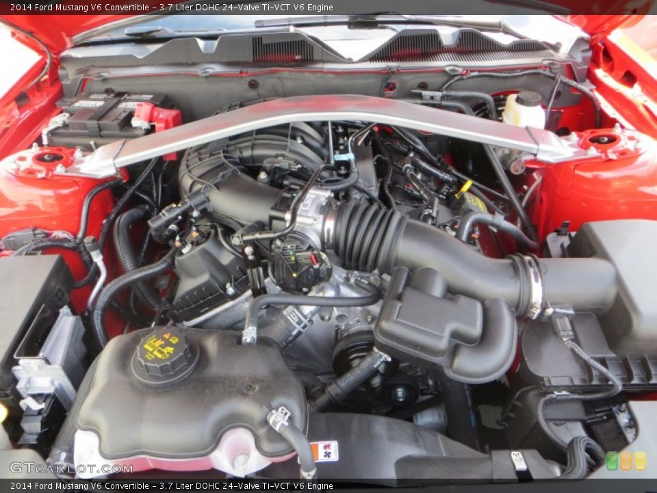 3.7 Liter DOHC 24-Valve Ti-VCT V6 2014 Ford Mustang Engine