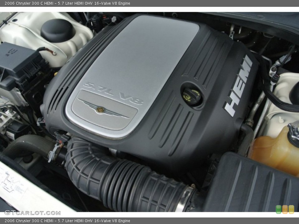 5.7 Liter HEMI OHV 16-Valve V8 Engine for the 2006 Chrysler 300 #84898316
