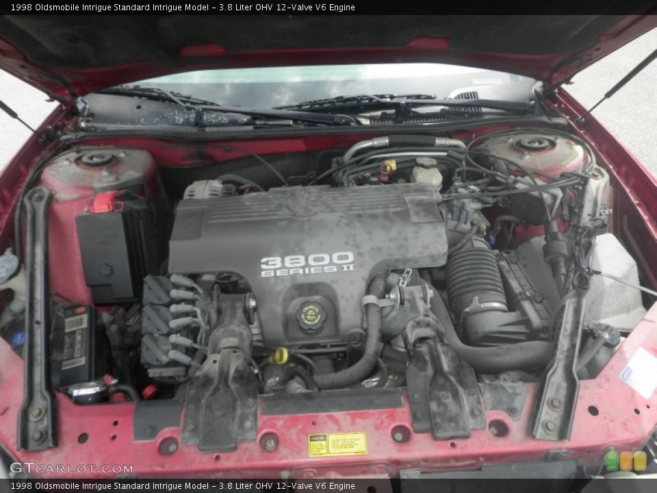 3.8 Liter OHV 12-Valve V6 1998 Oldsmobile Intrigue Engine