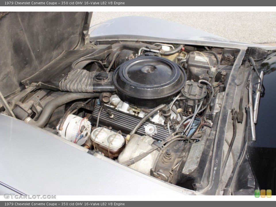 350 cid OHV 16-Valve L82 V8 1979 Chevrolet Corvette Engine