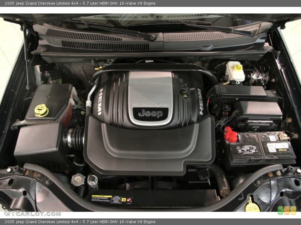5.7 Liter HEMI OHV 16-Valve V8 Engine for the 2005 Jeep Grand Cherokee #85570499