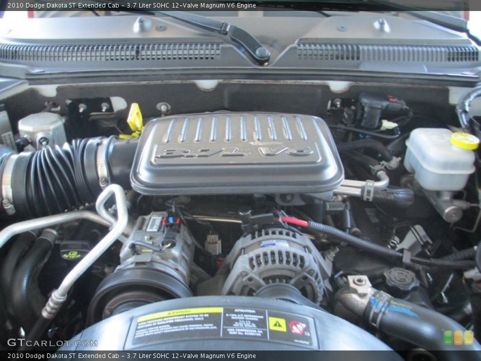 3.7 Liter SOHC 12-Valve Magnum V6 Engine for the 2010 Dodge Dakota #85852435