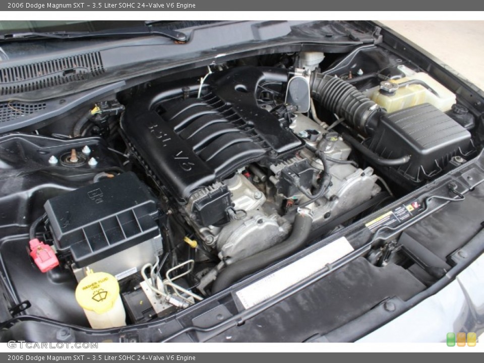 3.5 Liter SOHC 24-Valve V6 2006 Dodge Magnum Engine