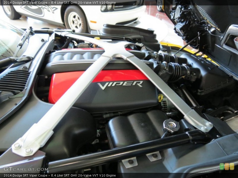 8.4 Liter SRT OHV 20-Valve VVT V10 Engine for the 2014 Dodge SRT Viper #86459697