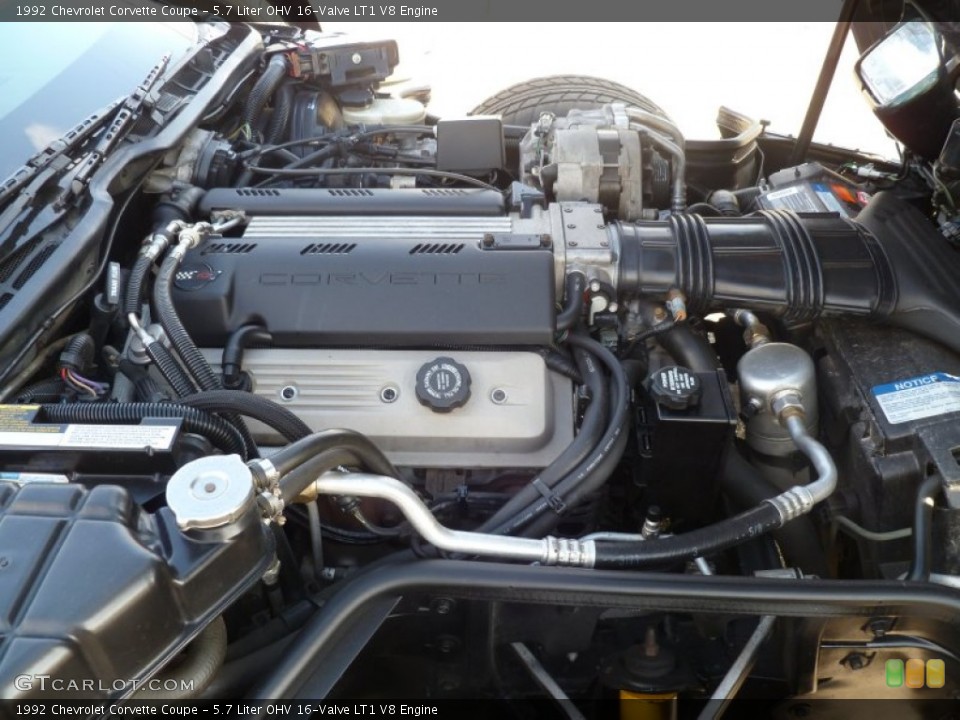 5.7 Liter OHV 16-Valve LT1 V8 Engine for the 1992 Chevrolet Corvette #86818193