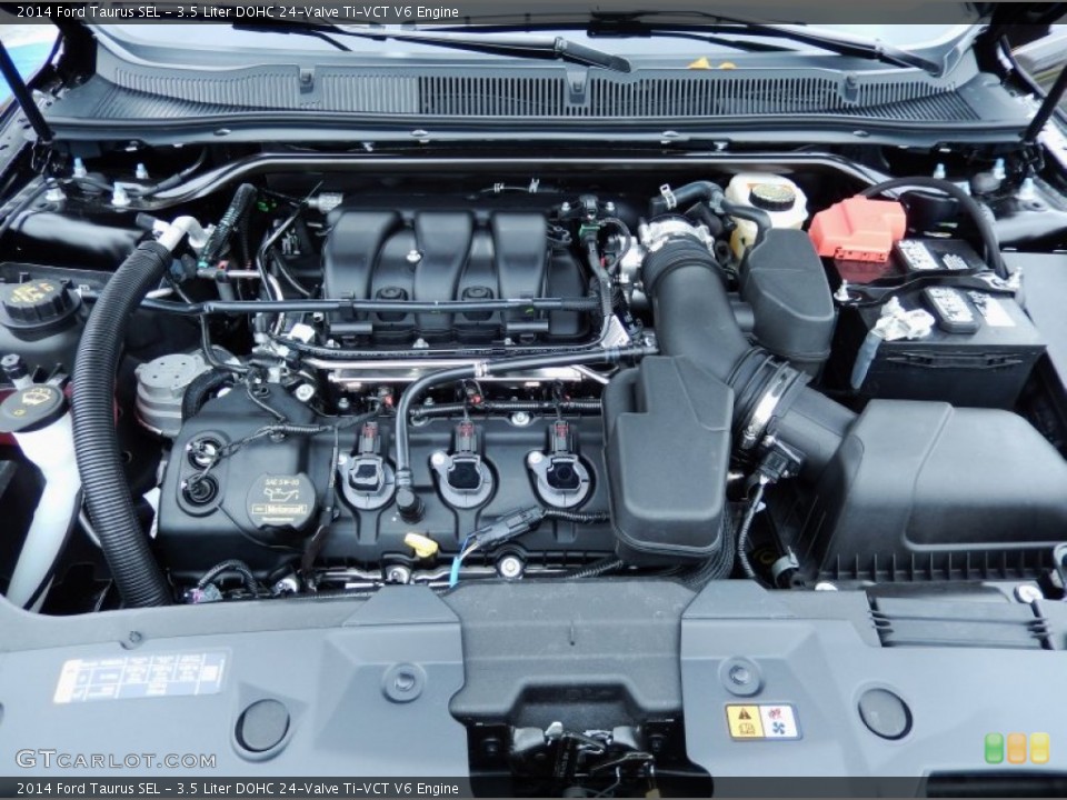 3.5 Liter DOHC 24-Valve Ti-VCT V6 Engine for the 2014 Ford Taurus #86928075