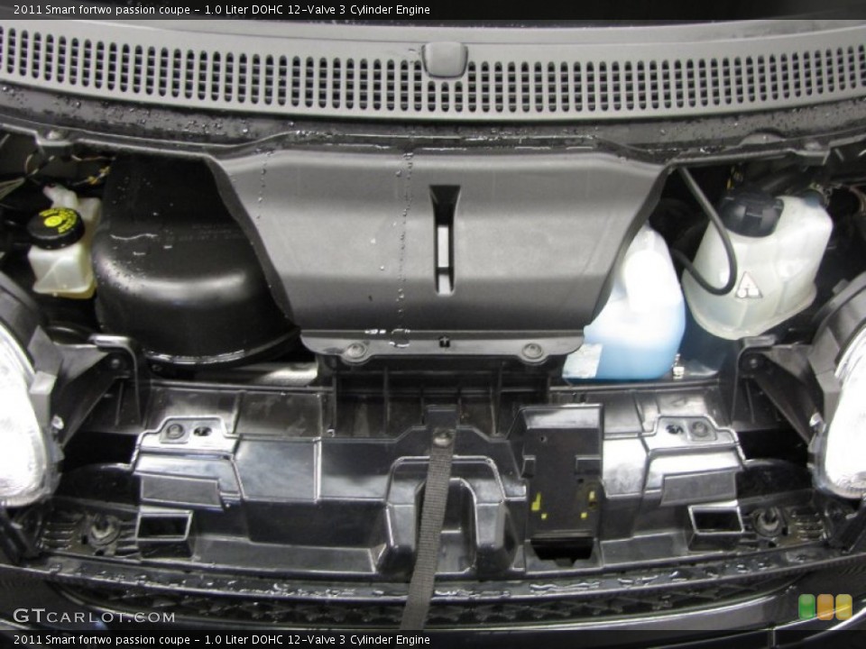 1.0 Liter DOHC 12-Valve 3 Cylinder 2011 Smart fortwo Engine