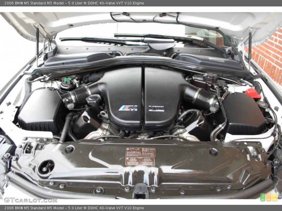 5.0 Liter M DOHC 40-Valve VVT V10 Engine for the 2006 BMW M5 #87233115