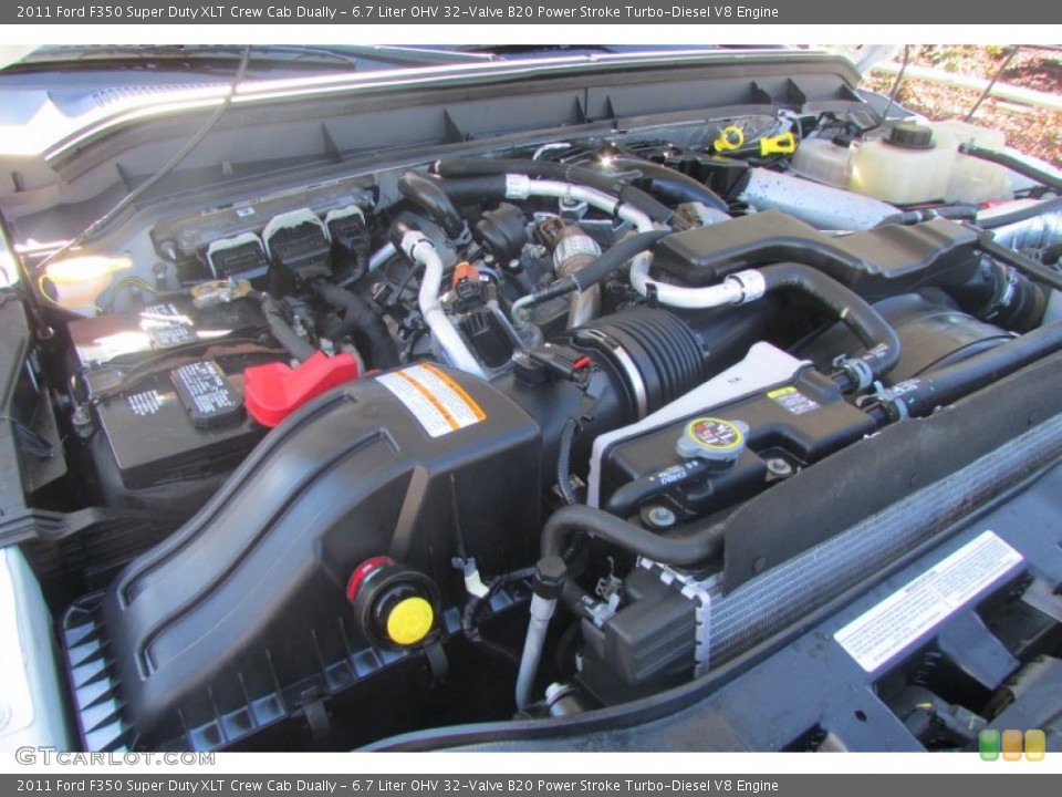 6.7 Liter OHV 32-Valve B20 Power Stroke Turbo-Diesel V8 Engine for the 2011 Ford F350 Super Duty #87488339