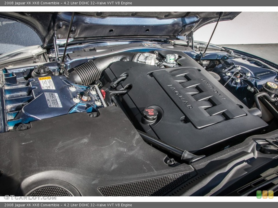 4.2 Liter DOHC 32-Valve VVT V8 2008 Jaguar XK Engine