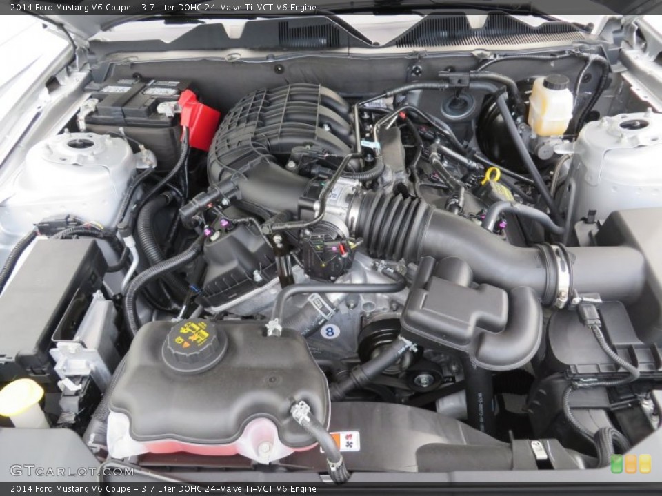 3.7 Liter DOHC 24-Valve Ti-VCT V6 Engine for the 2014 Ford Mustang #87745746