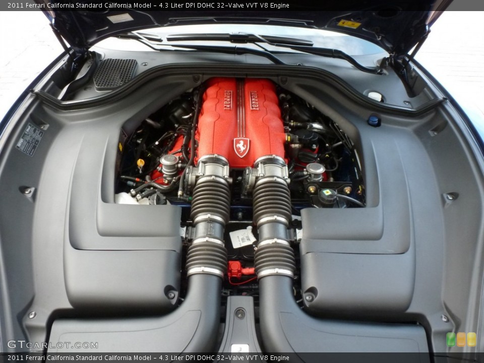 4.3 Liter DPI DOHC 32-Valve VVT V8 2011 Ferrari California Engine
