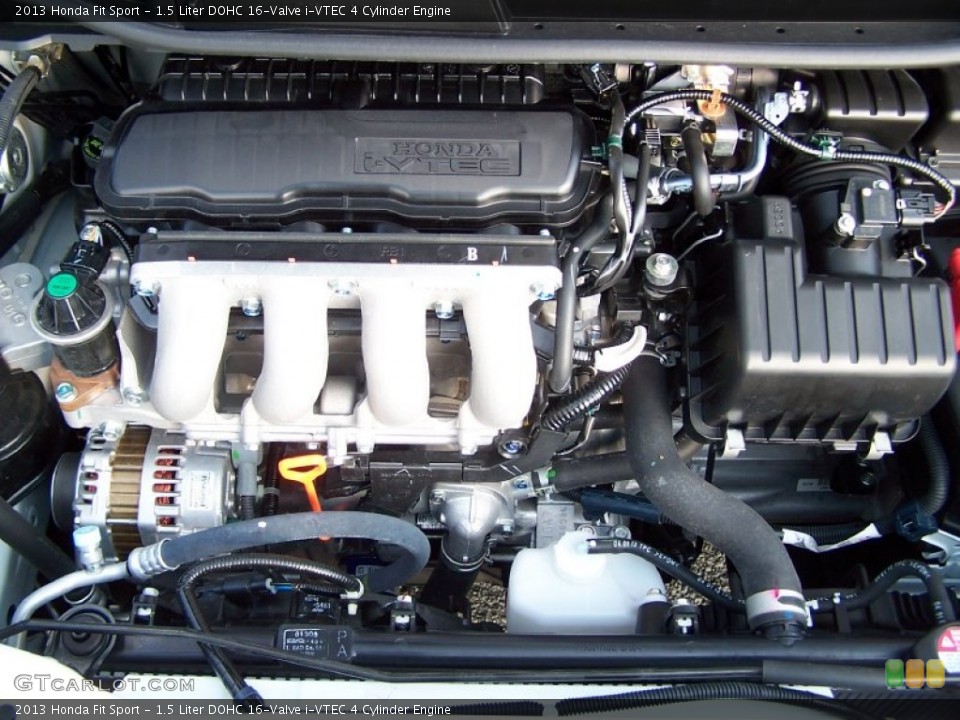 1.5 Liter DOHC 16-Valve i-VTEC 4 Cylinder 2013 Honda Fit Engine