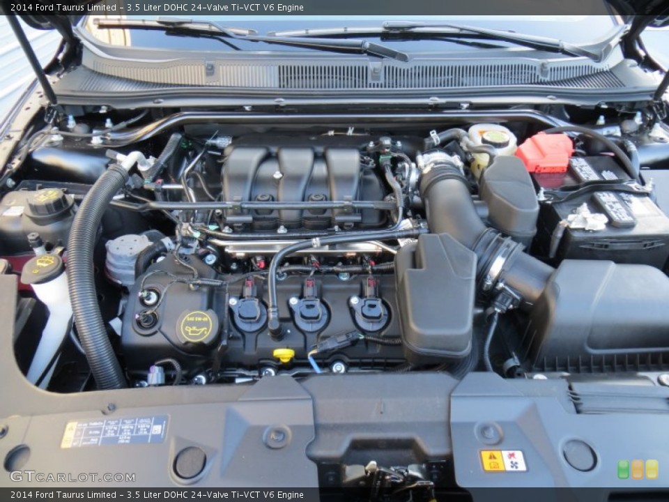 3.5 Liter DOHC 24-Valve Ti-VCT V6 Engine for the 2014 Ford Taurus #88075350