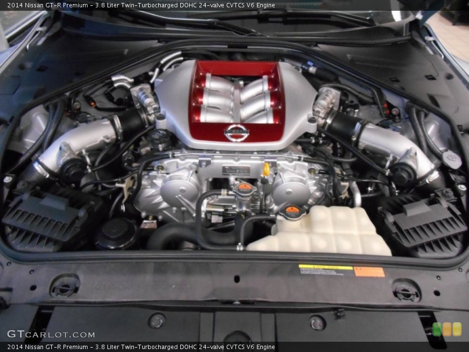 3.8 Liter Twin-Turbocharged DOHC 24-valve CVTCS V6 Engine for the 2014 Nissan GT-R #88291338