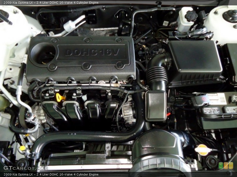 2.4 Liter DOHC 16-Valve 4 Cylinder 2009 Kia Optima Engine