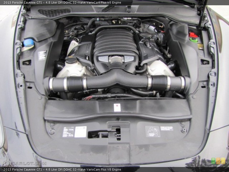 4.8 Liter DFI DOHC 32-Valve VarioCam Plus V8 2013 Porsche Cayenne Engine