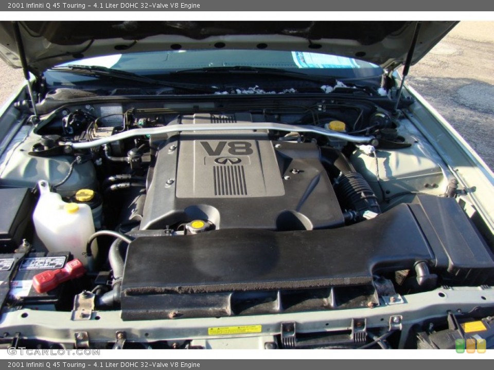 4.1 Liter DOHC 32-Valve V8 2001 Infiniti Q Engine
