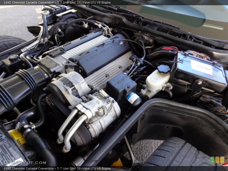 5.7 Liter OHV 16-Valve LT1 V8 Engine for the 1992 Chevrolet Corvette #89172175