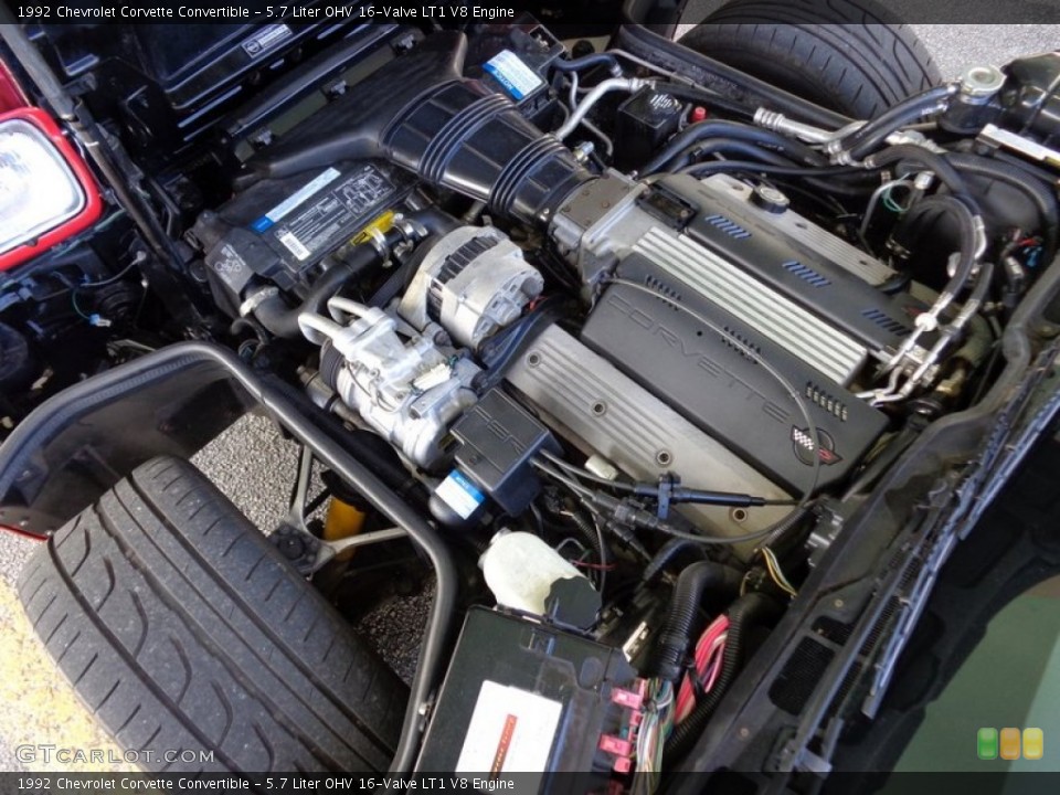 5.7 Liter OHV 16-Valve LT1 V8 Engine for the 1992 Chevrolet Corvette #89172520
