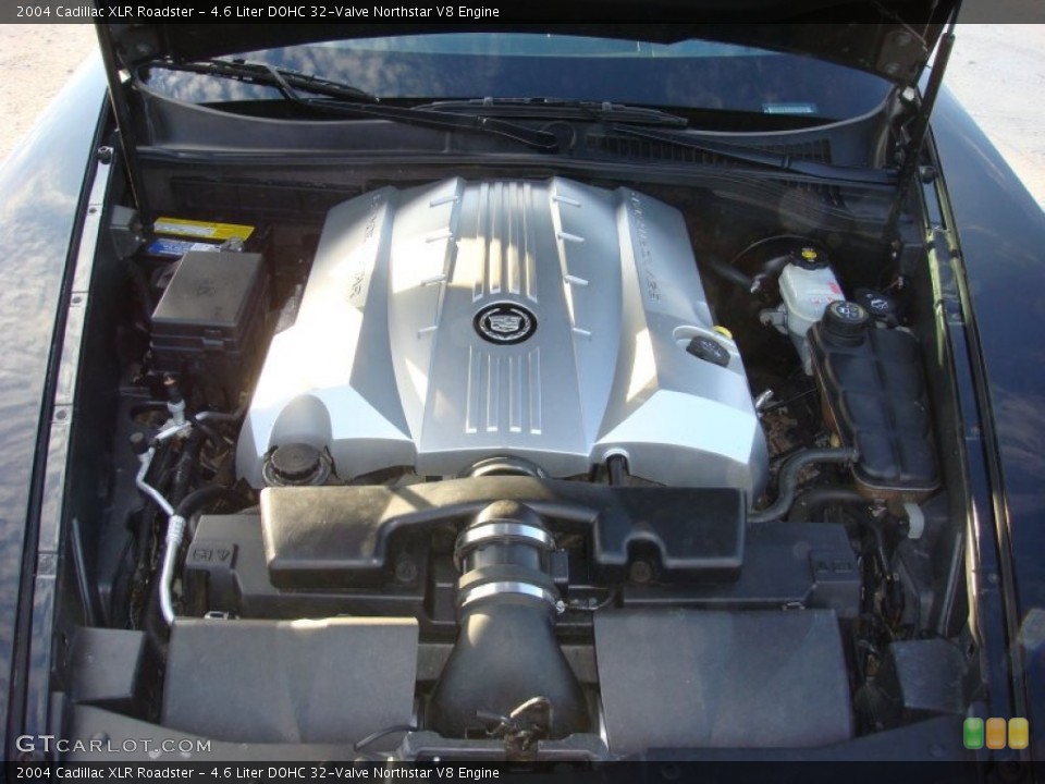 4.6 Liter DOHC 32-Valve Northstar V8 2004 Cadillac XLR Engine