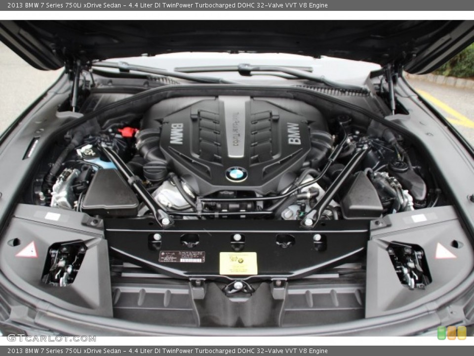 4.4 Liter DI TwinPower Turbocharged DOHC 32-Valve VVT V8 Engine for the 2013 BMW 7 Series #89306711