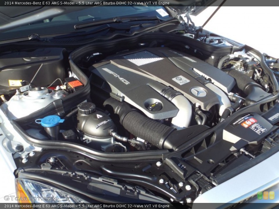 5.5 Liter AMG Biturbo DOHC 32-Valve VVT V8 Engine for the 2014 Mercedes-Benz E #89763677