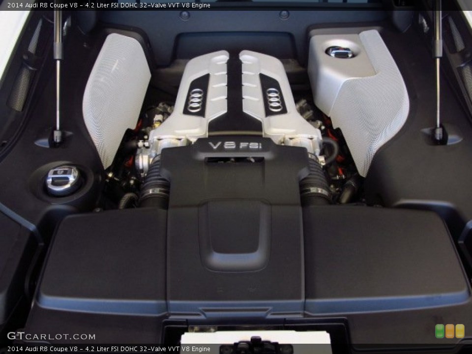 4.2 Liter FSI DOHC 32-Valve VVT V8 Engine for the 2014 Audi R8 #90331218