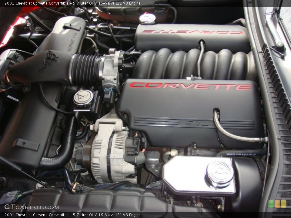 5.7 Liter OHV 16-Valve LS1 V8 2001 Chevrolet Corvette Engine
