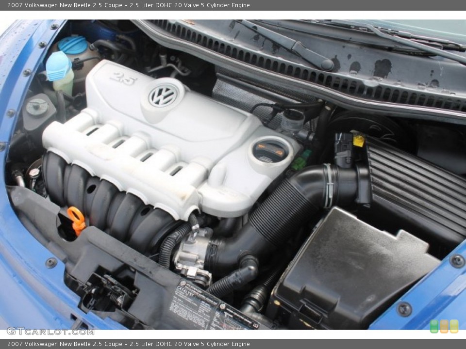 2.5 Liter DOHC 20 Valve 5 Cylinder Engine for the 2007 Volkswagen New Beetle #90590338