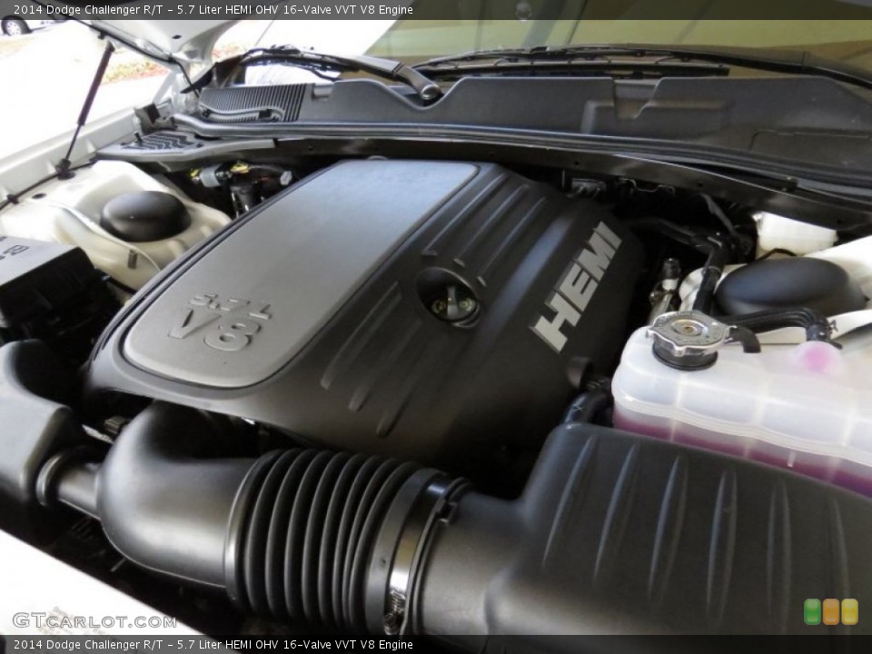 5.7 Liter HEMI OHV 16-Valve VVT V8 2014 Dodge Challenger Engine