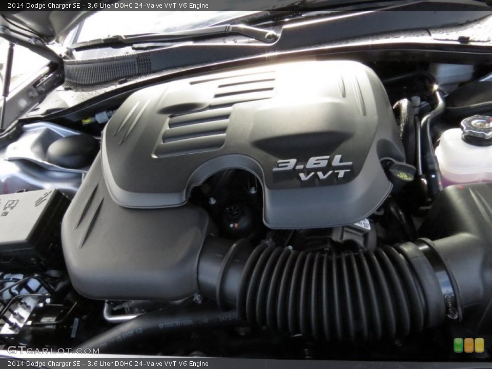3.6 Liter DOHC 24-Valve VVT V6 2014 Dodge Charger Engine