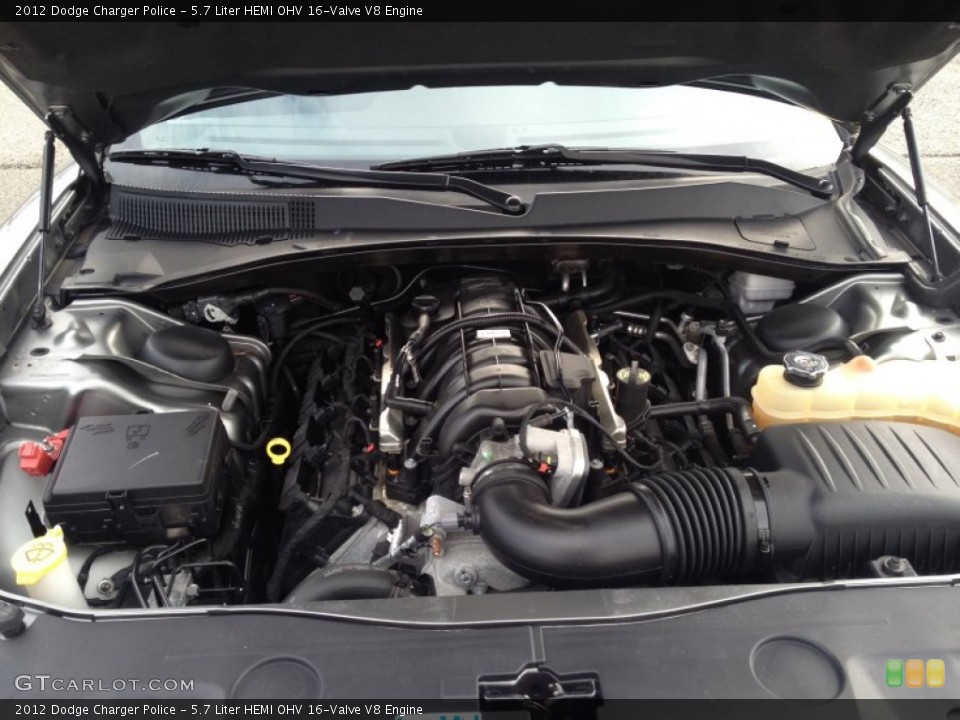 5.7 Liter HEMI OHV 16-Valve V8 2012 Dodge Charger Engine