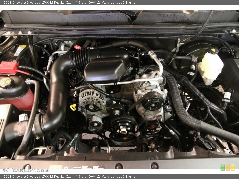 4.3 Liter OHV 12-Valve Vortec V6 2013 Chevrolet Silverado 1500 Engine