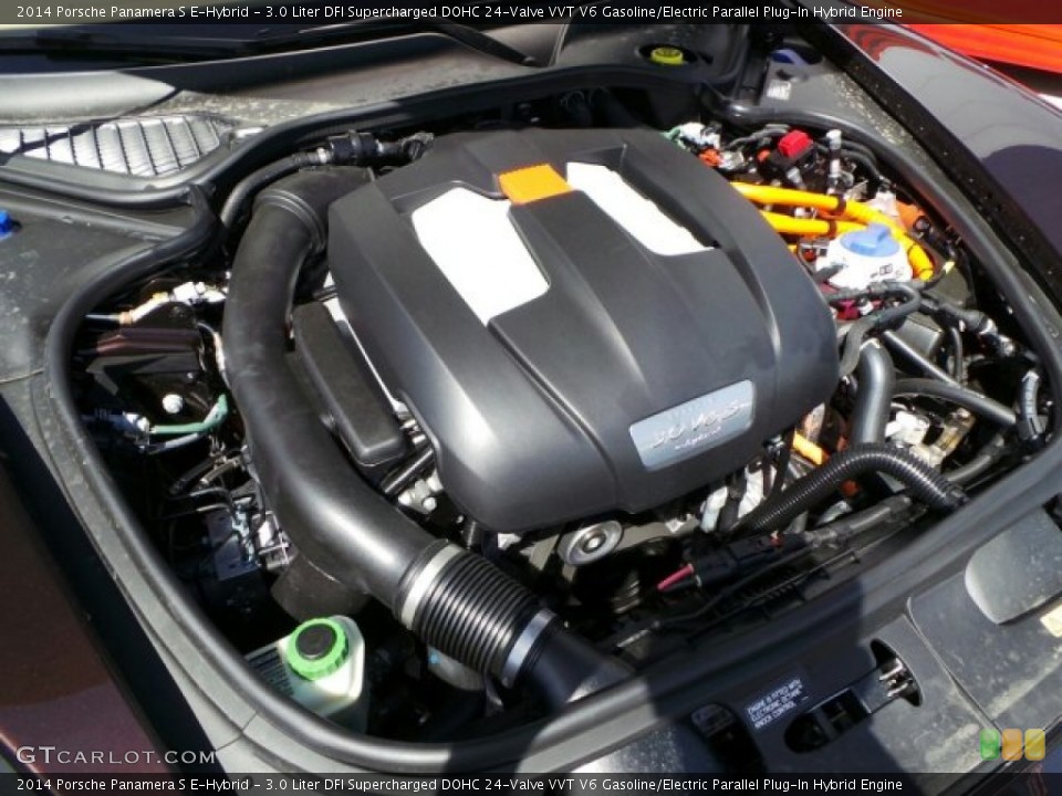 3.0 Liter DFI Supercharged DOHC 24-Valve VVT V6 Gasoline/Electric Parallel Plug-In Hybrid Engine for the 2014 Porsche Panamera #91616160