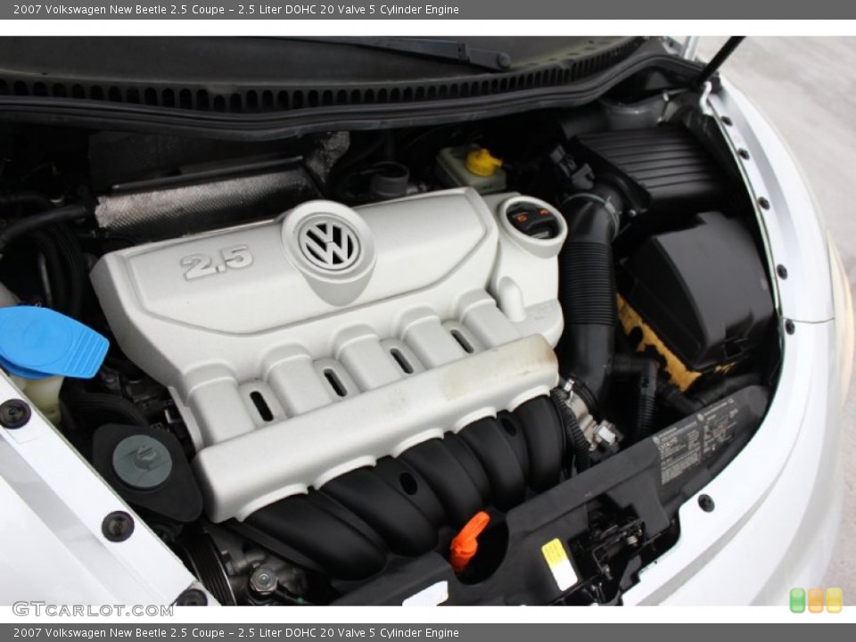 2.5 Liter DOHC 20 Valve 5 Cylinder Engine for the 2007 Volkswagen New Beetle #91898092
