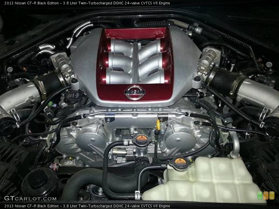 3.8 Liter Twin-Turbocharged DOHC 24-valve CVTCS V6 Engine for the 2013 Nissan GT-R #92392071