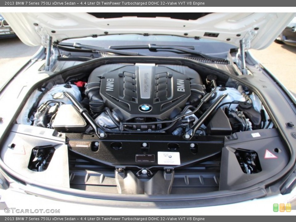 4.4 Liter DI TwinPower Turbocharged DOHC 32-Valve VVT V8 Engine for the 2013 BMW 7 Series #92600660