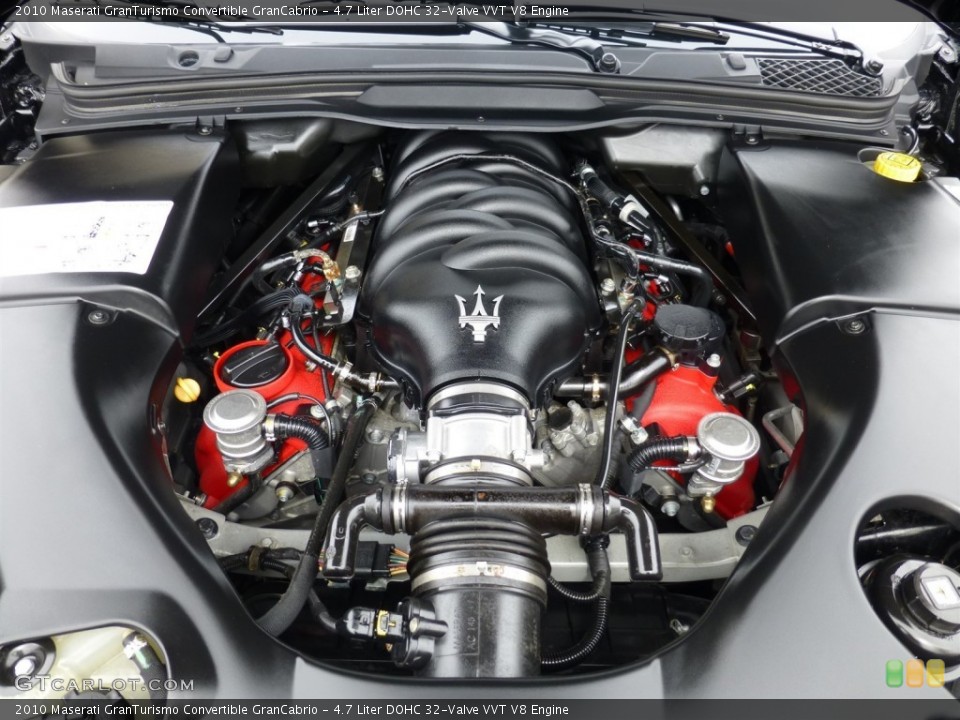 4.7 Liter DOHC 32-Valve VVT V8 2010 Maserati GranTurismo Convertible Engine