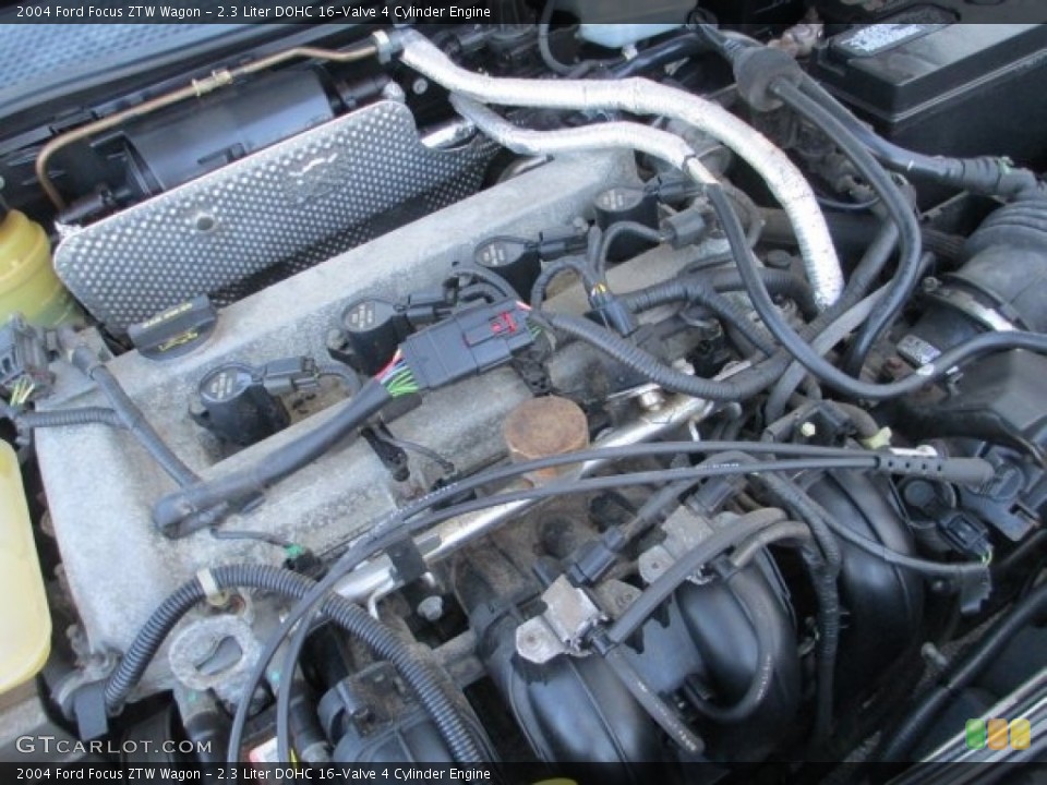 2.3 Liter DOHC 16-Valve 4 Cylinder Engine for the 2004 Ford Focus #92964581