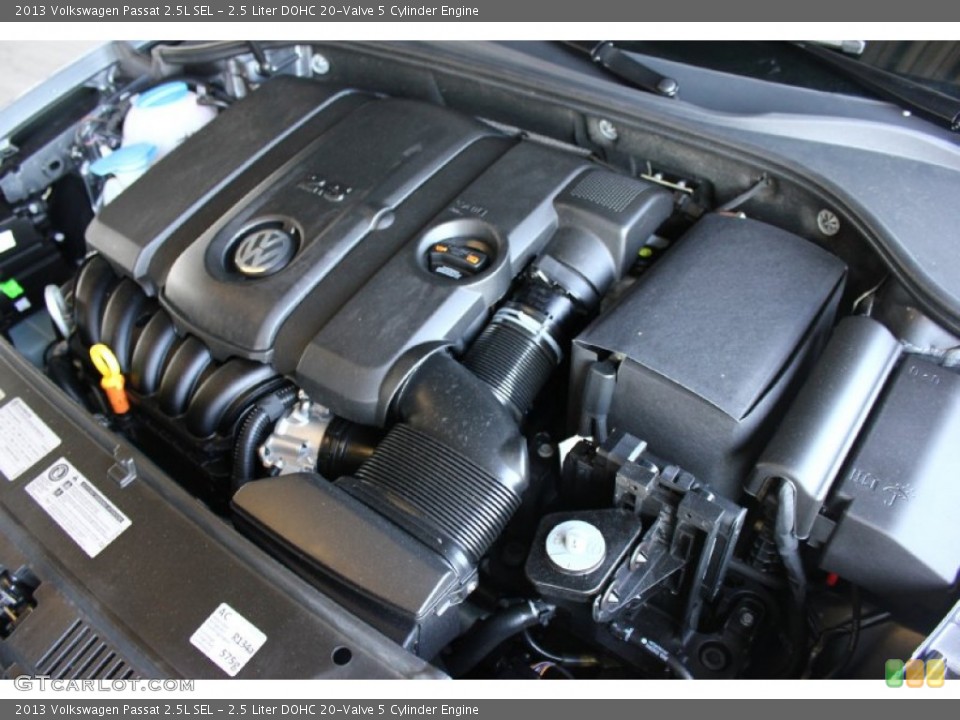 2.5 Liter DOHC 20-Valve 5 Cylinder Engine for the 2013 Volkswagen Passat #93552460